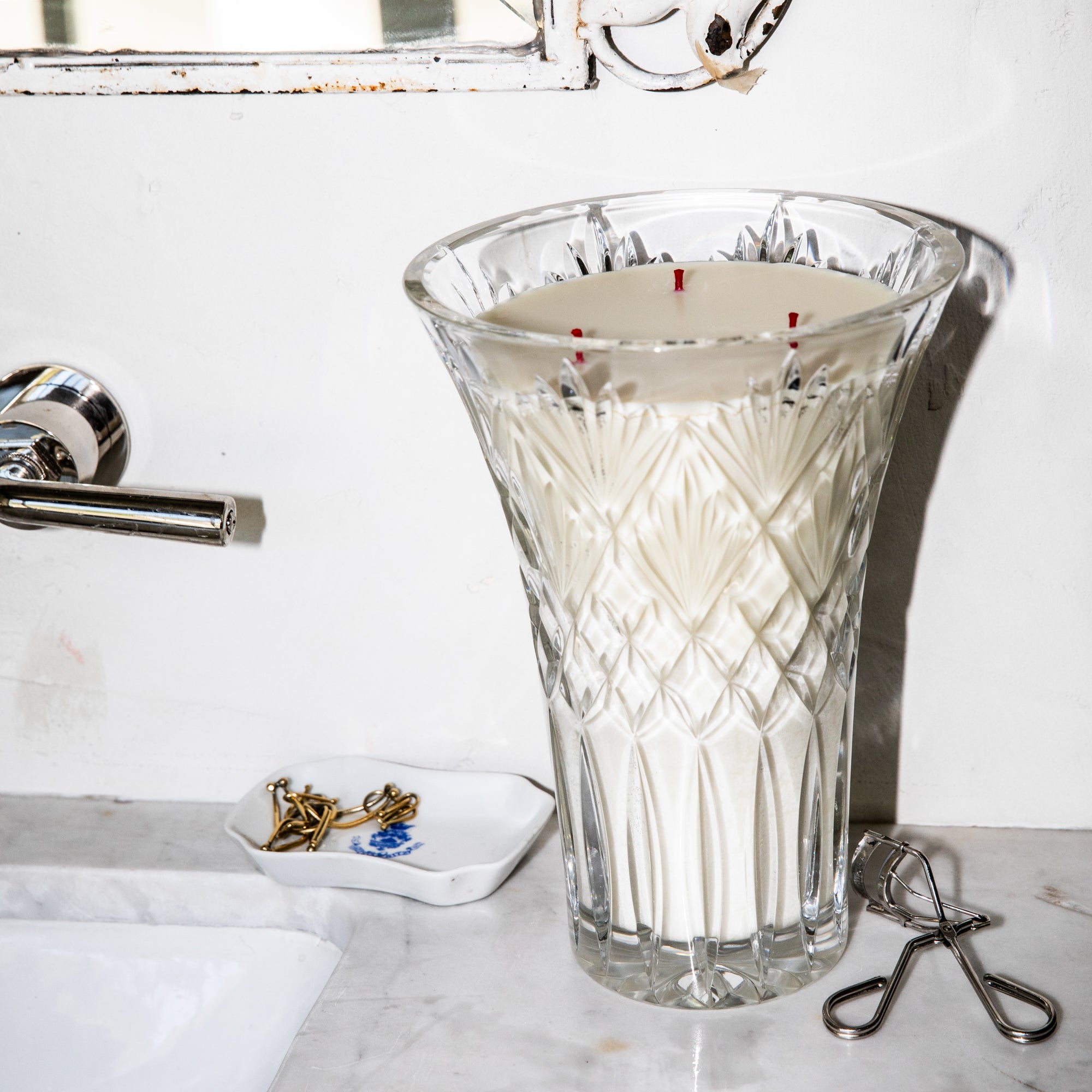 APRIL Nº2 - BERGAMOT, SAGE + SWEET MARJORAM