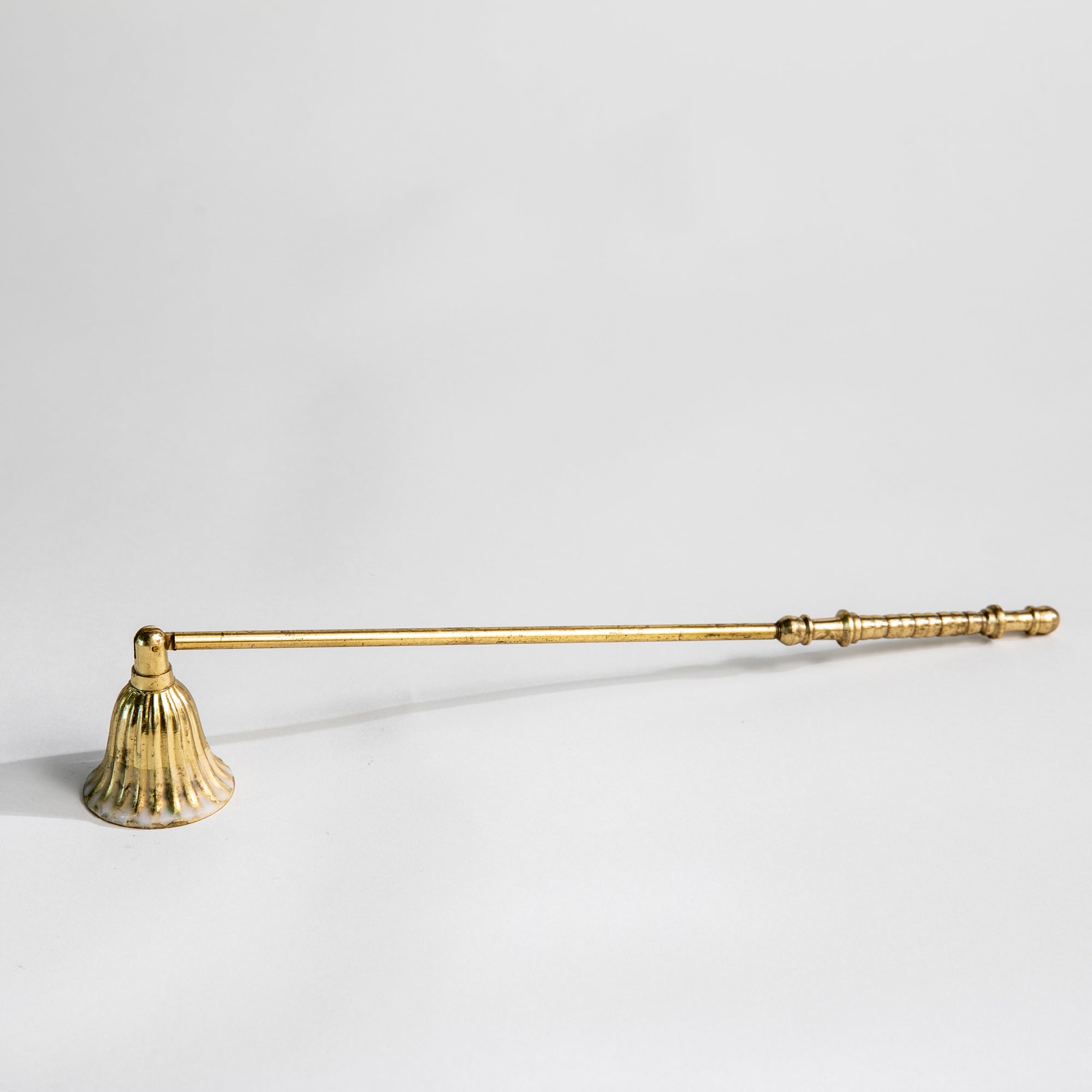 VINTAGE CANDLE SNUFFER Nº18