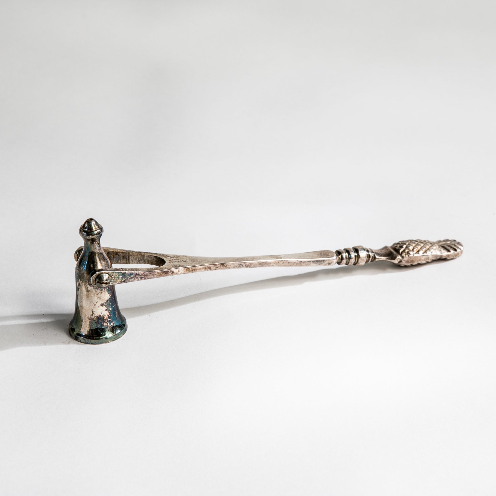 VINTAGE CANDLE SNUFFER Nº29